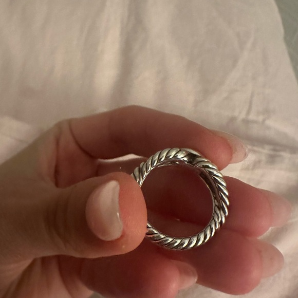 David Yurman Cable Loop Ring - Picture 4 of 5